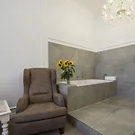 Apartman Arte *
